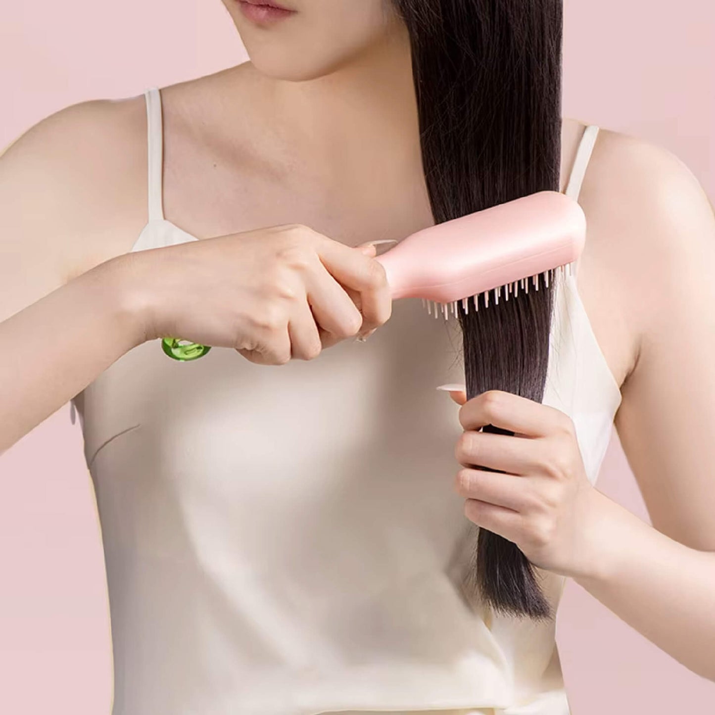 Cepillo Retráctil Auto limpiante – Cabello sin enredos en segundos
