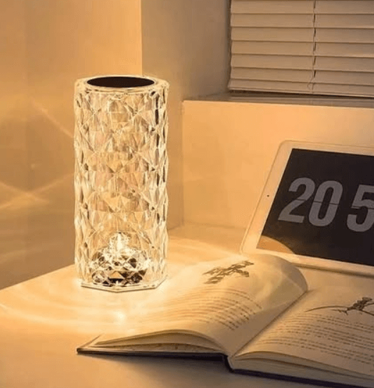 Lámpara Diamante 3D: Ilumina tus sueños con estilo y color