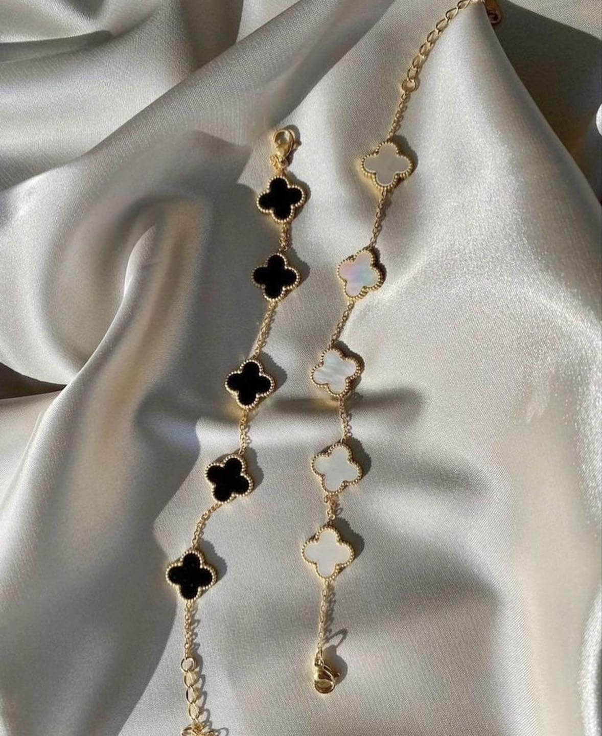 Pulsera Van Cleef ✨ Elegancia que habla por ti