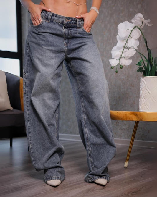 Jean Barrel – Estilo Oversize que Marca Tendencia