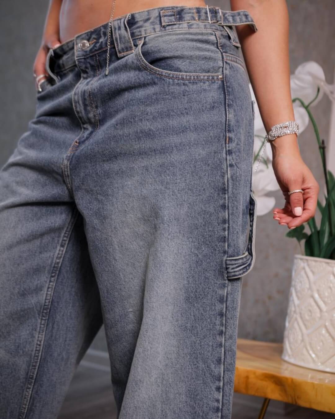 Jean Barrel – Estilo Oversize que Marca Tendencia