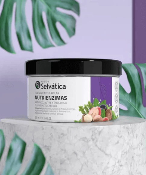 Dúo Capilar Anti-Frizz Natural: Nutre, Suaviza y Controla el Encrespamiento